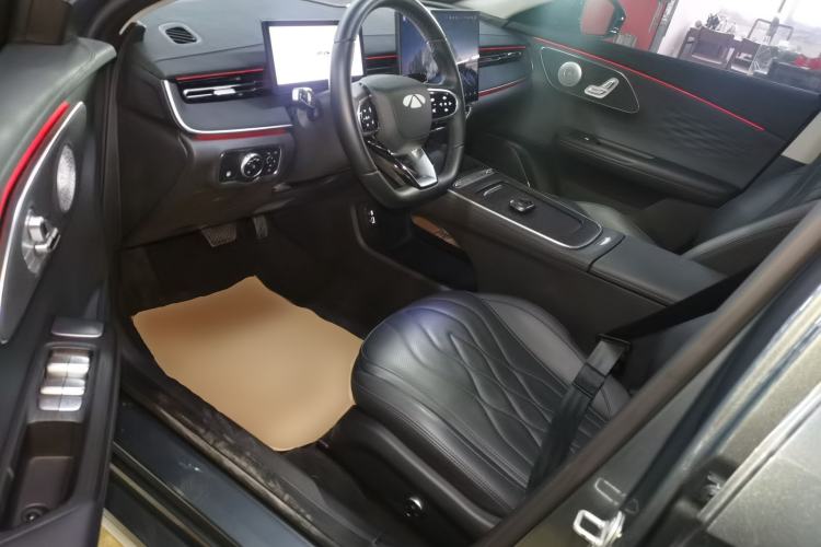 Used Chery Fengyun A8L 2025 1.5 TGDI 145 km Luxury Version Left Front Seat