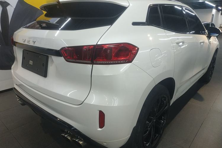 Used Wey VV7 2017 2.0T Flagship Model Rear Right 45 Deg