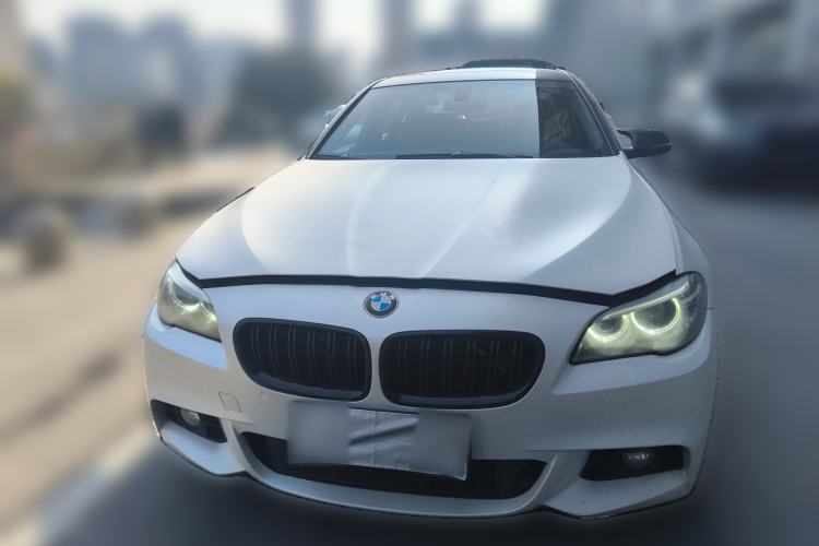 Used BMW 5 Series 2014 535Li Leading Model
