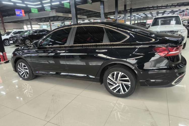 Used Volkswagen Lavida 2024 300TSI DSG Full-Comfort Edition