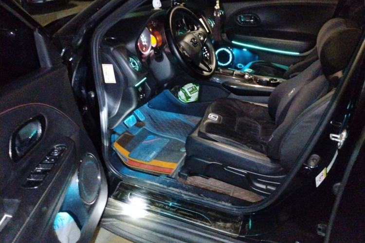 Used Honda XR-V 2015 1.8L VTi CVT Luxury Edition Driver Seat