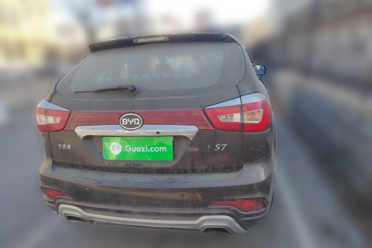 Used BYD S7 2015 2.0T Automatic Prestige Model