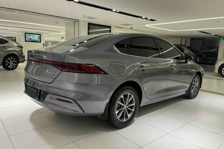 Used BYD Qin PLUS 2024 HONOR Edition DM-i 55KM Leading Model
