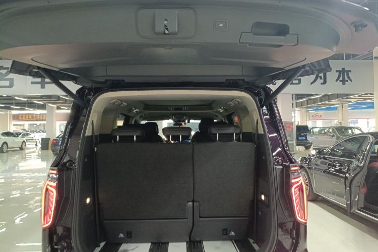 Used Hongqi HQ9 PHEV 2024 2.0T Four-Wheel Drive Business Edition Trunk