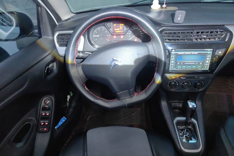 Used Citroen Elysee 2015 Qishang Edition 1.6L Automatic Fashion Model
