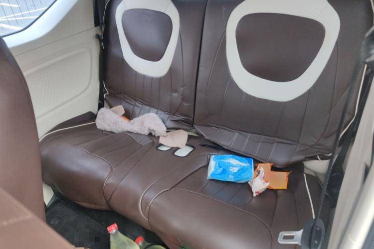 Used Wuling Hongguang MINIEV 2024 3rd Generation 215km Youth Edition Left Rear Seat