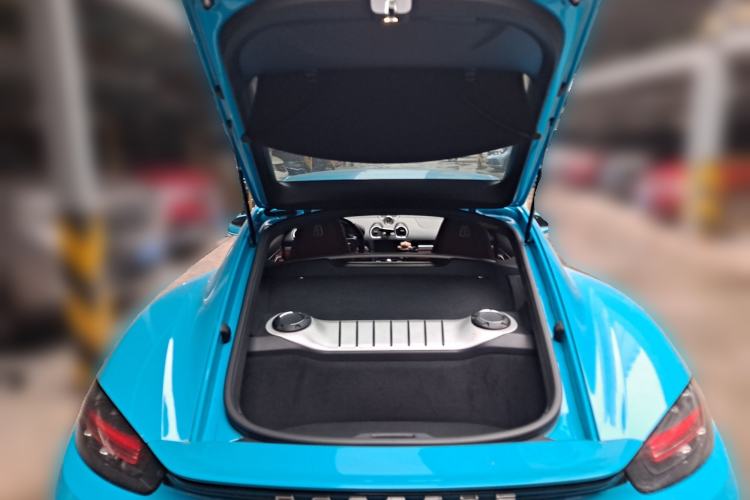 Used Porsche 718 2016 Cayman 2.0T
