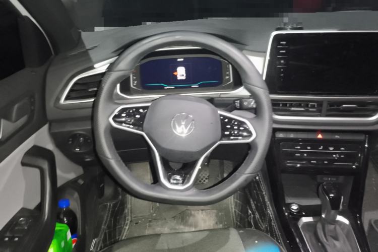 Used Volkswagen T-ROC 2025 300TSI DSG Two-Wheel Drive Chen Guang Edition