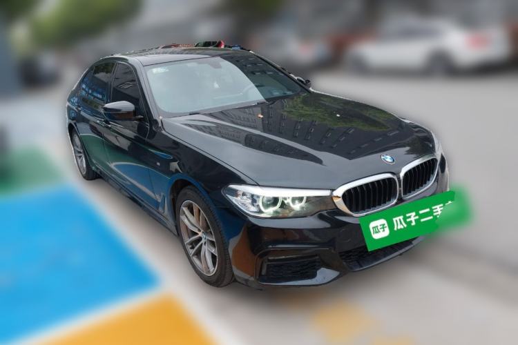 Used BMW 5 Series 2019 525Li M Sport Package Front Right 45 Deg