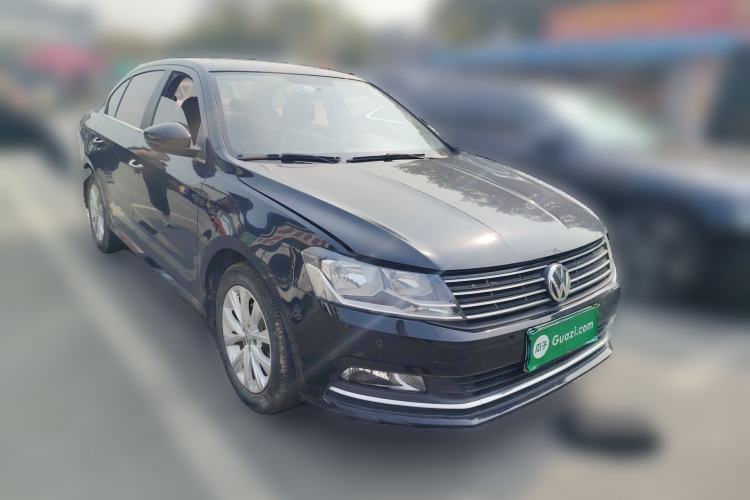 Used Volkswagen Lavida 2015 1.6L Automatic Comfort Edition
