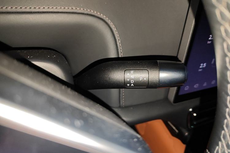 Used Li Auto L8 2023 Max model Gear Lever