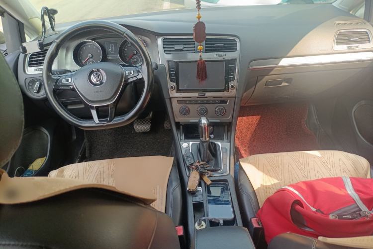 Used Volkswagen Golf 2014 1.4TSI Automatic Luxury Model