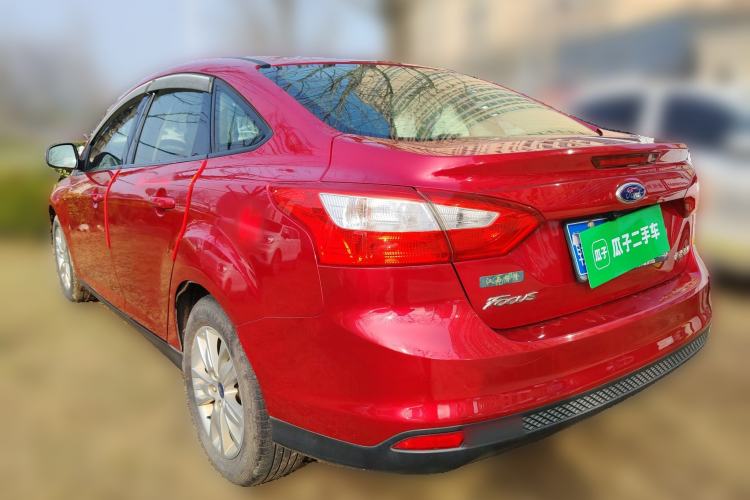 Used Ford Focus 2012 Sedan 1.6L Automatic Comfort Model
