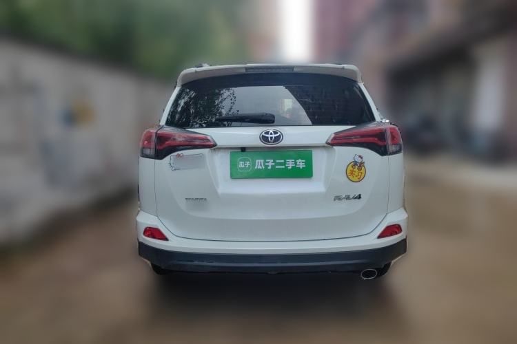 Used Toyota RAV4 2016 2.0L CVT Two-Wheel Drive Urban Edition China V Standard