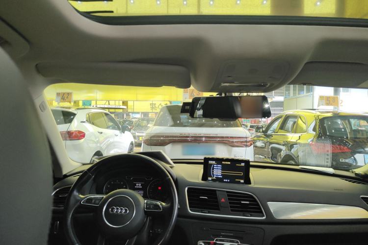 Used Audi Q3 2015 30 TFSI Comfort Model