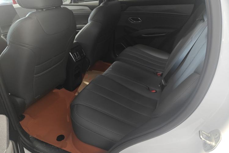 Used BYD Song L DM-i 2025 Intelligent Driving Version 112 km Leading Trim Left Rear Seat