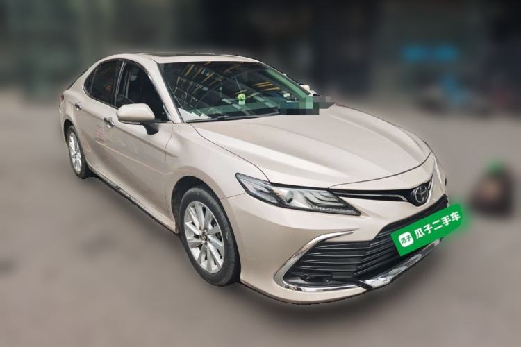 Used Toyota Camry 2023 2.0G Luxury Edition
