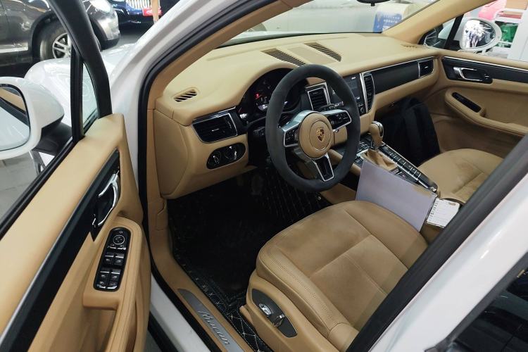 Used Porsche Macan 2017 Macan 2.0T