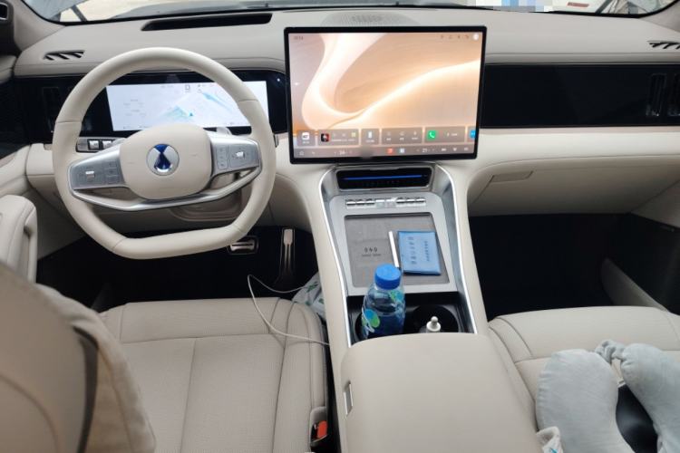 Used Denza N8 2023 Four-Wheel Drive Ultra-Hybrid Flagship Six-Seater Version