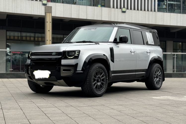 Used Land Rover Defender 2022 110 P400 Dark Edition