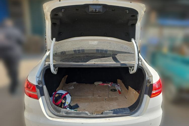 Used Ford Escort 2019 Revised 1.5L Automatic ZhiXiang Version China VI Standard