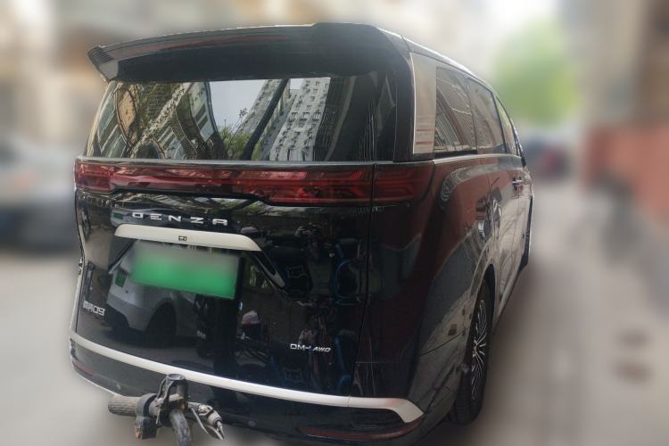 Used Denza D9 2024 DM-i 980 Four-Wheel Drive Prestige Model Rear Right 45 Deg