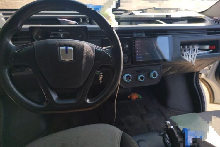 Used Farizon Xingxiang V 2023 V6E Ningde Times 41.86kWh Value Edition
