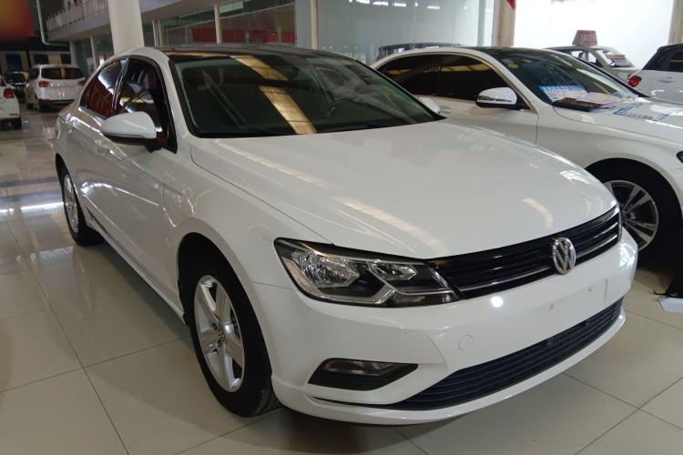 Used Volkswagen Lamando 2015 230TSI DSG Fashion Edition
