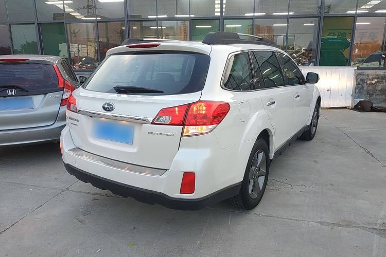 Used Subaru Outback 2014 2.5i Yashang Smart Edition
