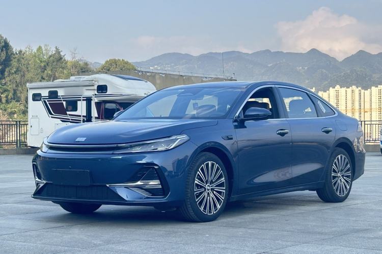 Used Geely Galaxy A7 2025 Model EM-i 150km Starship Edition