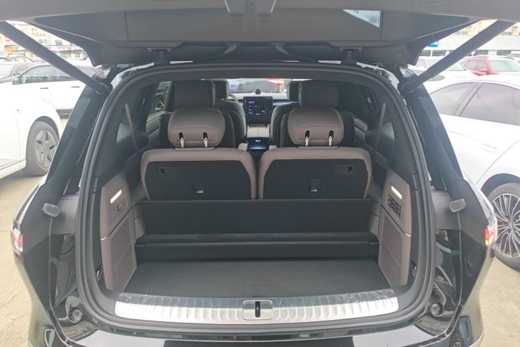 Used Nio ES8 2026 Model 6-seat Executive Luxury Edition Trunk