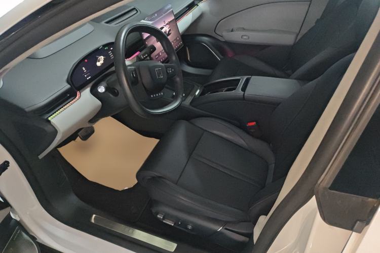 Used Zeekr 007 2024 Four-Wheel Drive Version 75 kWh Left Front Seat