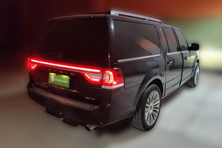Used Lincoln Navigator 