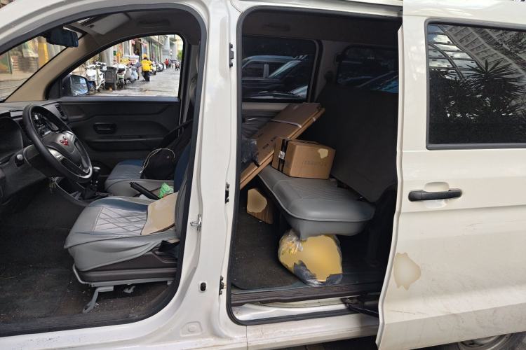 Used Wuling Hongguang V 2022 1.5L Jingqu Edition Electric-Assist LAR Left Rear Seat