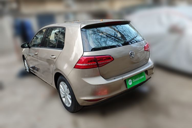 Used Volkswagen Golf 2015 1.6L Automatic Fashion Model