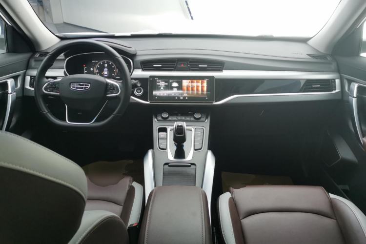 Used Geely Auto Emgrand X7 Sport 2022 1.8TD DCT Zhiya Trim