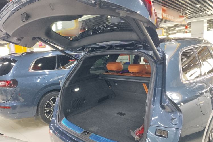 Used Hima AITO M7 2024 1.5T Intelligent Drive 4WD Ultra Version 5 Seats
