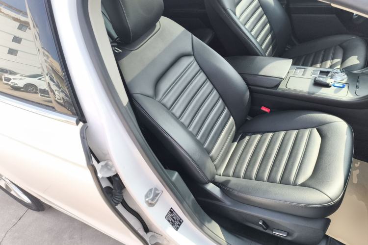 Used Ford Mondeo 2018 EcoBoost 180 Smart Control Fashion Model China V Standard