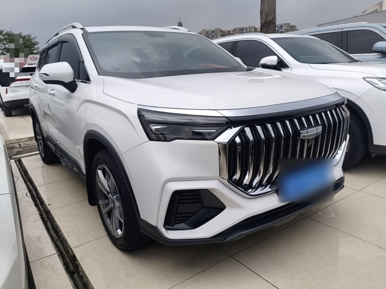 Geely Auto Haoyue L 2023 2.0T DCT Prestige Edition — снимка 3