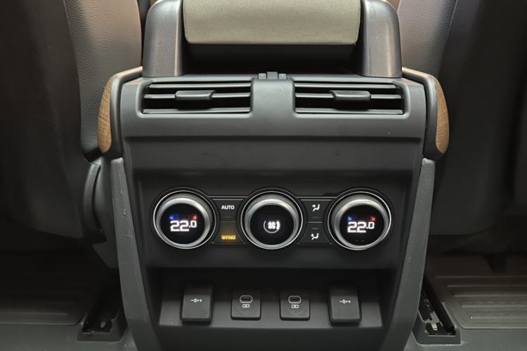 Used Land Rover Defender 2021 90 P400 X-DYNAMIC S