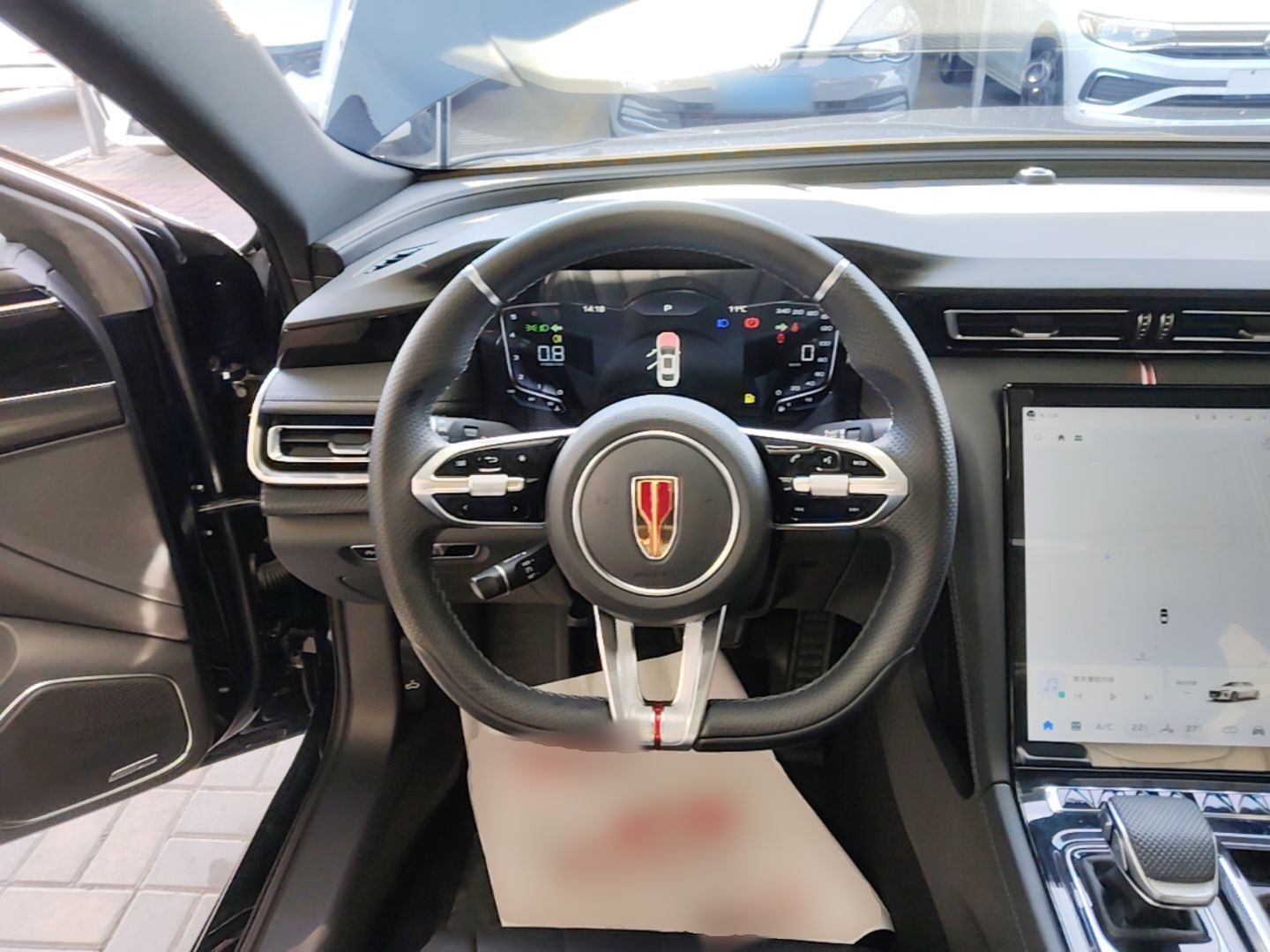 Hongqi H5 2025 1.5T DCT Xuan Ying Edition — снимка 13