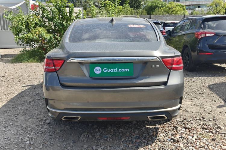 Used Geely Auto Emgrand GT 2017 2.4L Luxury Model Exterior 4