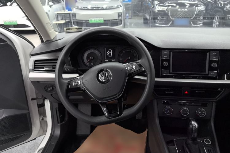 Used Volkswagen Lavida 2019 1.5L Automatic Comfort Edition China VI Standard
