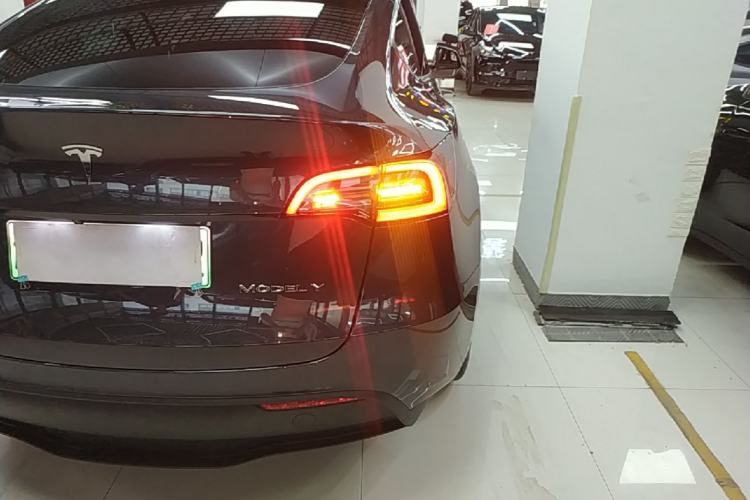 Used Tesla Model Y 2024 Rear-Wheel-Drive Version