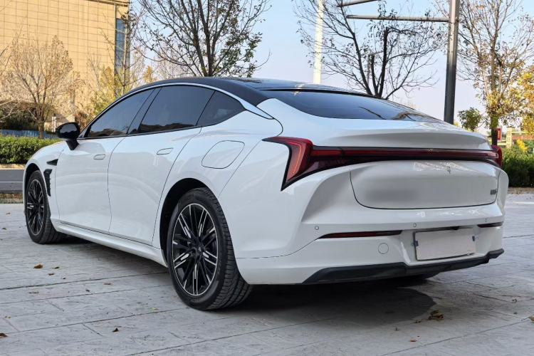 Used NETA S 2022 Extended-Range Version 1160 km Range Rear-Wheel-Drive Compact Edition