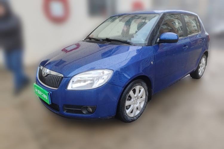 Used Skoda Fabia 2011 1.6L Automatic Crystal Edition