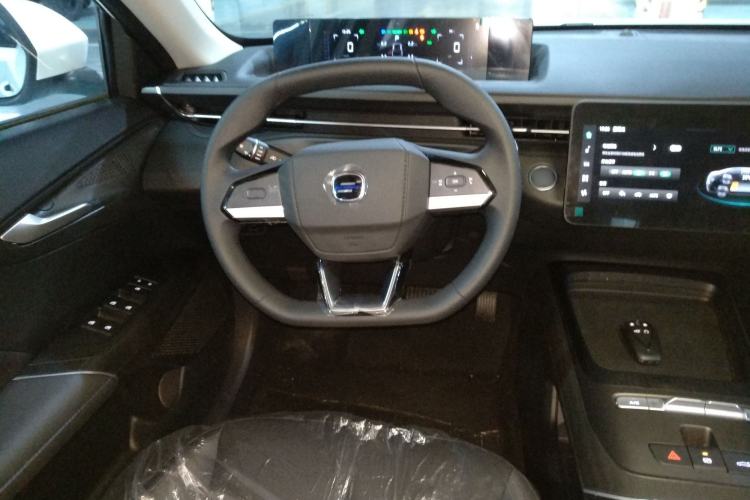 Used CHANGAN OSHAN 520 2025 Standard Edition
