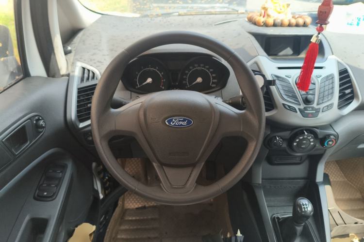 Used Ford EcoSport 2013 1.5L Manual Comfort Model Steering Wheel