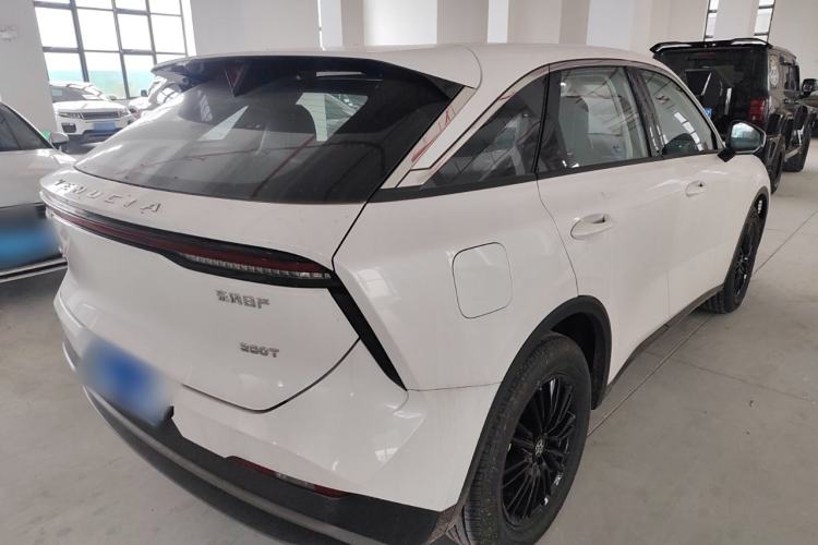 Used Venucia V 2023 260T Idol Edition Pro
