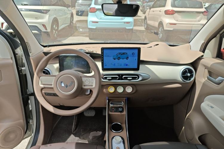 Used Wuling Hongguang MINIEV 2025 Four-Door Version Advanced Edition
